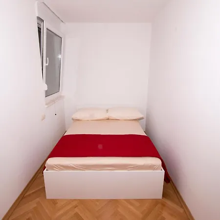 Omis Apartman 아파트 오미스